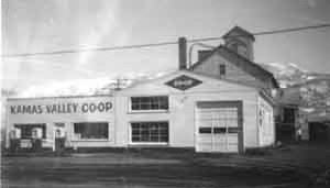 Front View of the Kamas Valley Co-Op